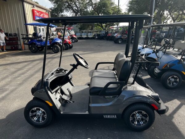 New 2024 Yamaha PTV (Gas) Grey - Image 4