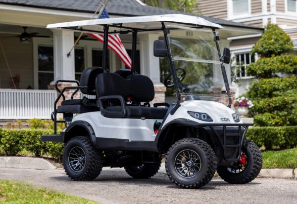 NEW 2025 Icon G-40L (Gas) 4 Passenger (White)