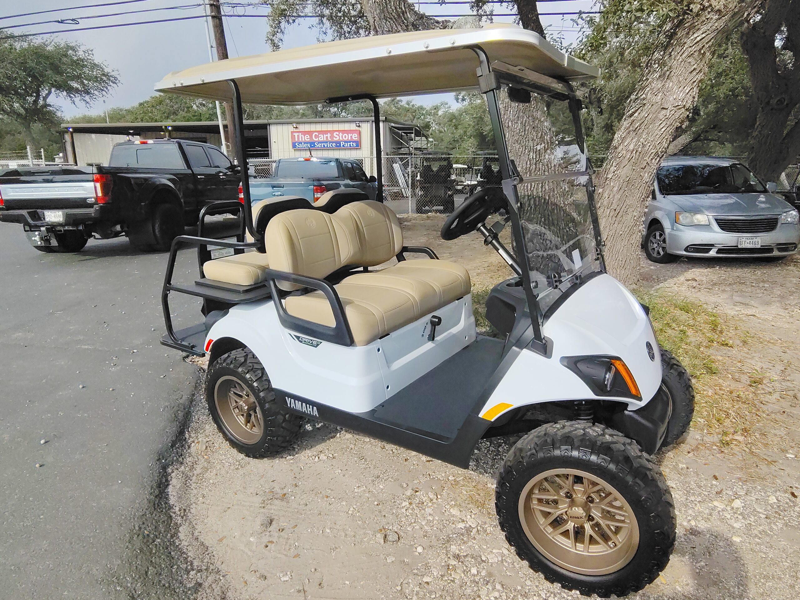 New 2026 Yamaha PTV (Gas) (WHITE)