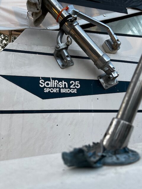 1991 Grady White 25' Sailfish Sportbridge (Blue) - Image 7